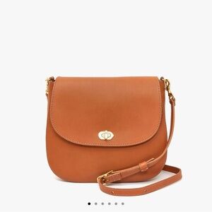 Clare V Turnlock Louis